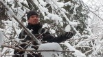 Alexandre au débroussaillage de la Maple-Leaf le 9 décembre 2018.